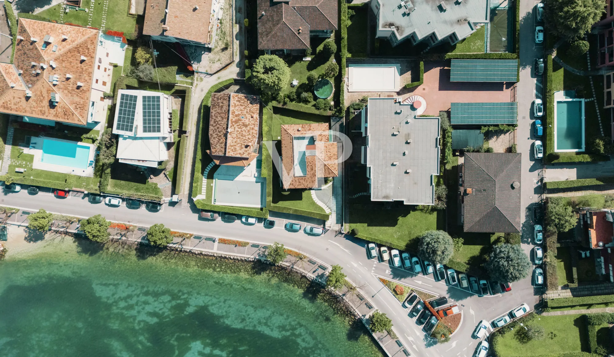 Villa pied dans l'eau