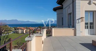 von_poll_real_estate_property_IT254151946_image_1