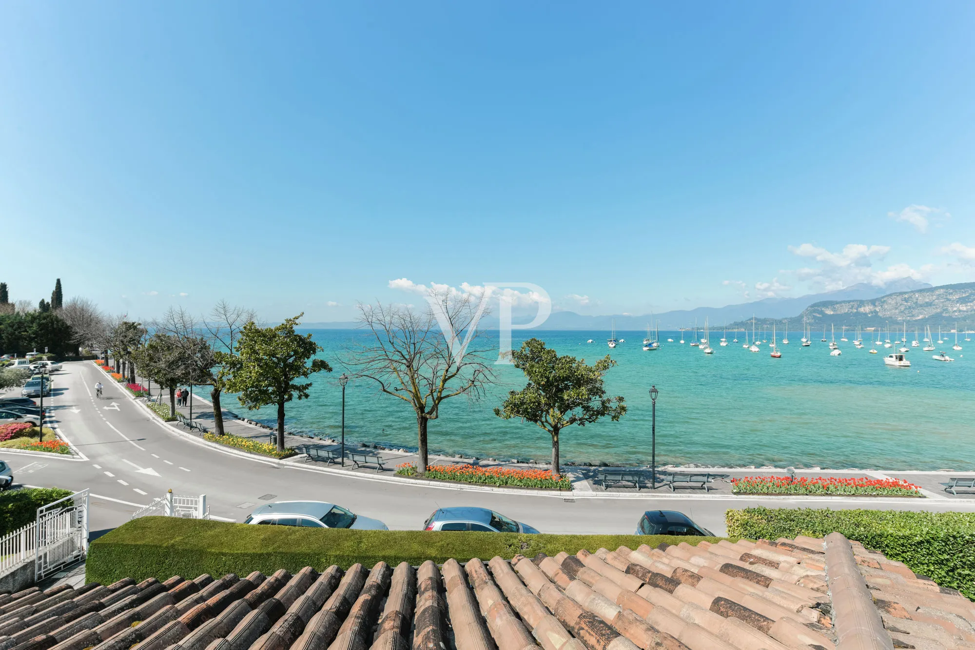 Villa pied dans l'eau