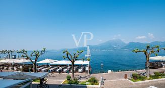 von_poll_real_estate_property_IT252941956_image_1