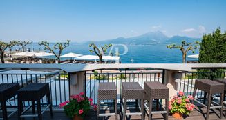 von_poll_real_estate_property_IT252941956_image_7