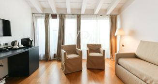 von_poll_real_estate_property_IT252941956_image_16