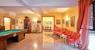 von_poll_real_estate_property_IT254921976_image_6