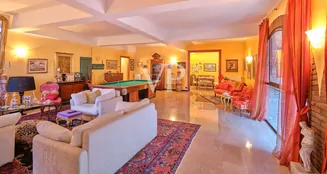 von_poll_real_estate_property_IT254921976_image_13