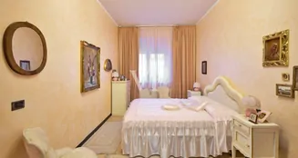 von_poll_real_estate_property_IT254921976_image_19