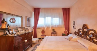 von_poll_real_estate_property_IT254921976_image_24