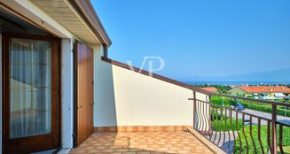 von_poll_real_estate_property_IT254921979_image_0