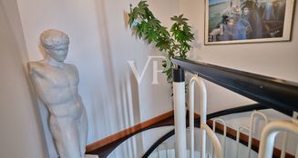 von_poll_real_estate_property_IT254921979_image_15