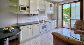 von_poll_real_estate_property_IT254921979_image_20