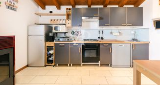von_poll_real_estate_property_IT254922132_image_6