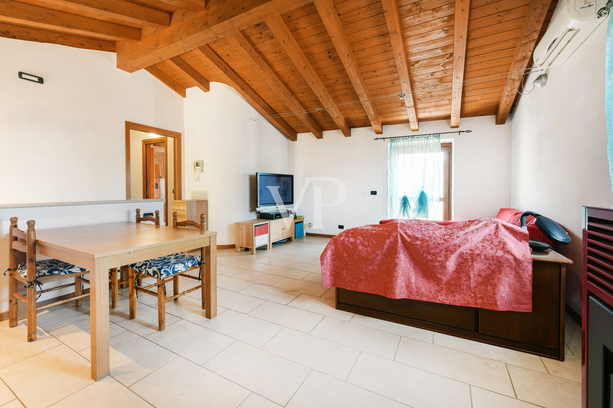 Rustic house in the historic village of Albisano - Torri del Benaco