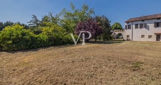 von_poll_real_estate_property_IT254152143_image_16