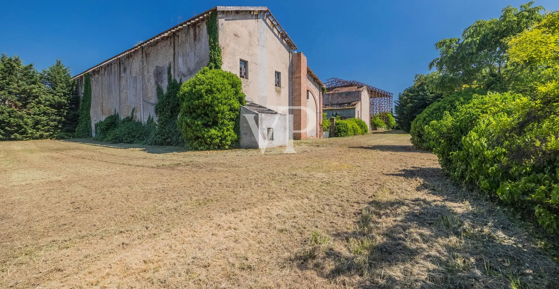 Ertragssicheres Anwesen mit Entwicklungschance