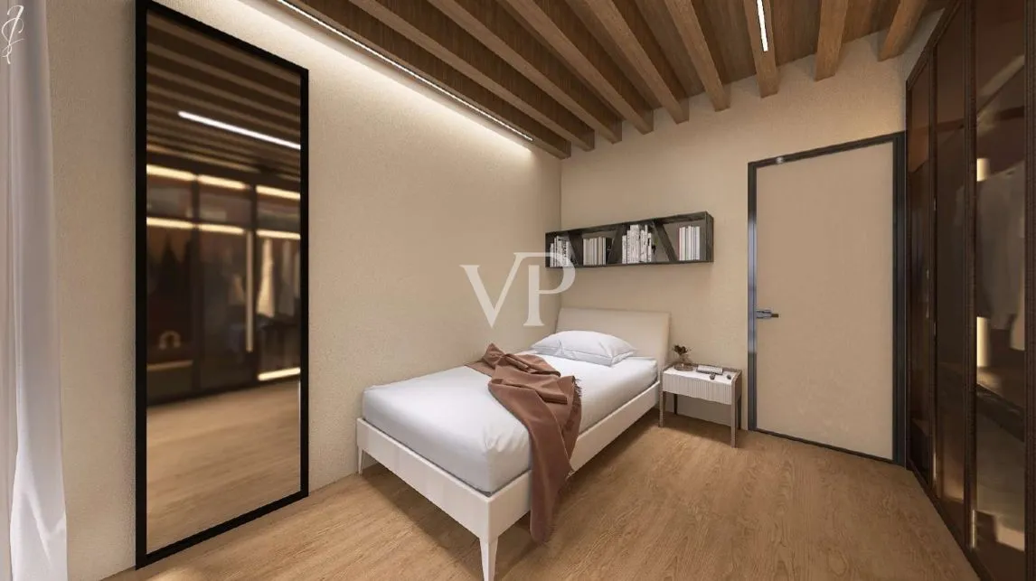 Panoramic villa on Lake Garda