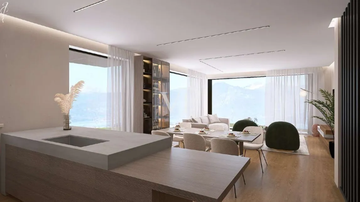 Panoramic villa on Lake Garda