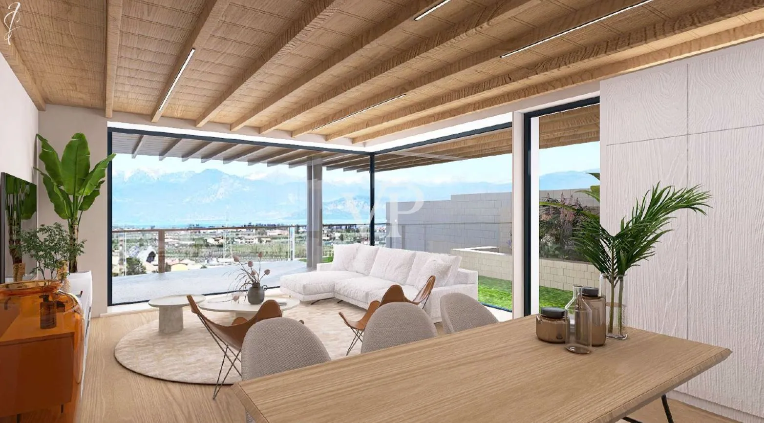 Panoramic villa on Lake Garda