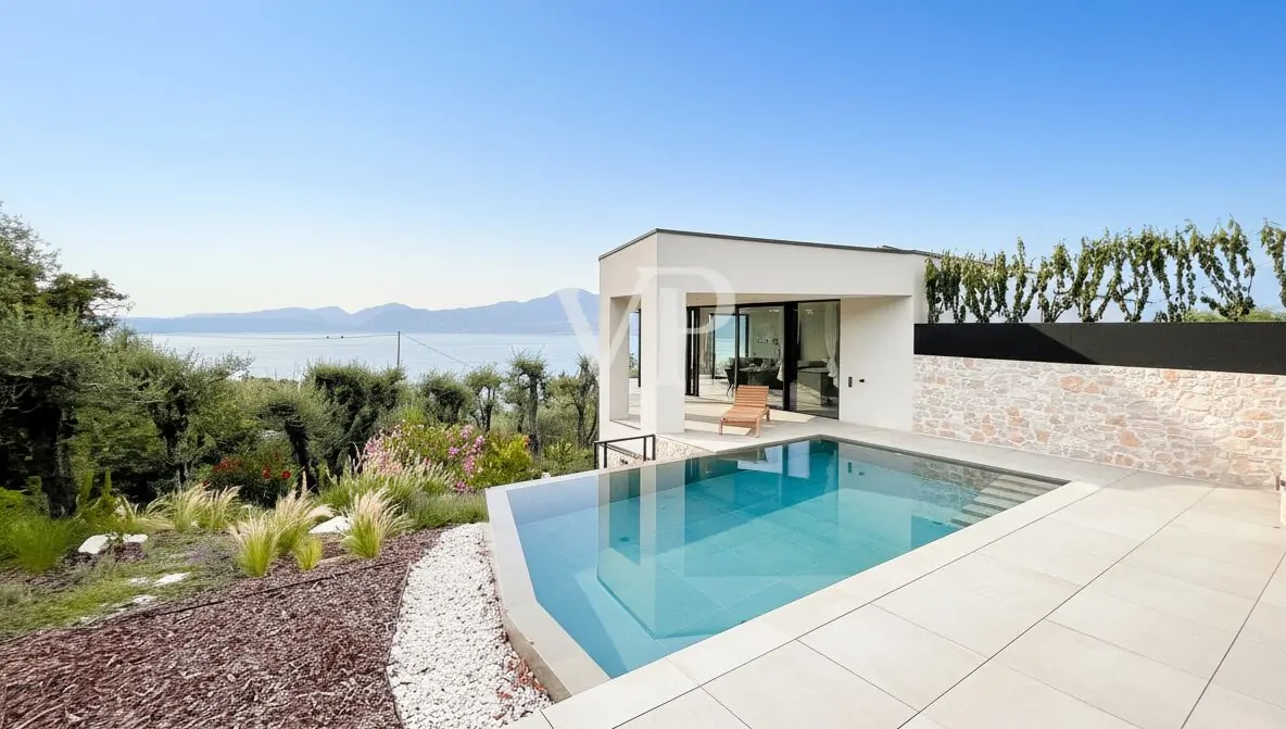 Villas de nueva construcción en Coi - Torri del Benaco