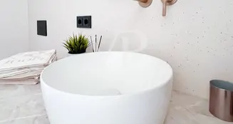 von_poll_real_estate_property_IT254152254_image_23