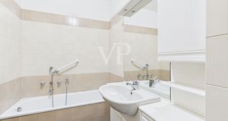von_poll_real_estate_property_IT254152264_image_12