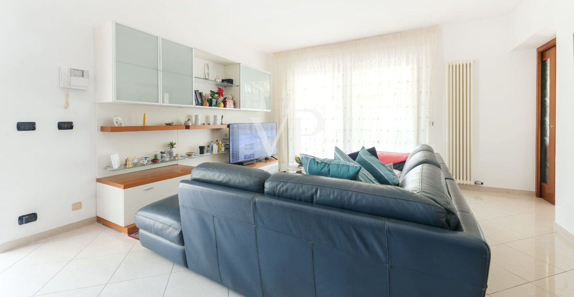 Exklusive Villa mit Schwimmbad und Seeblick in Bardolino - Eleganz und Privatsphäre am Gardasee