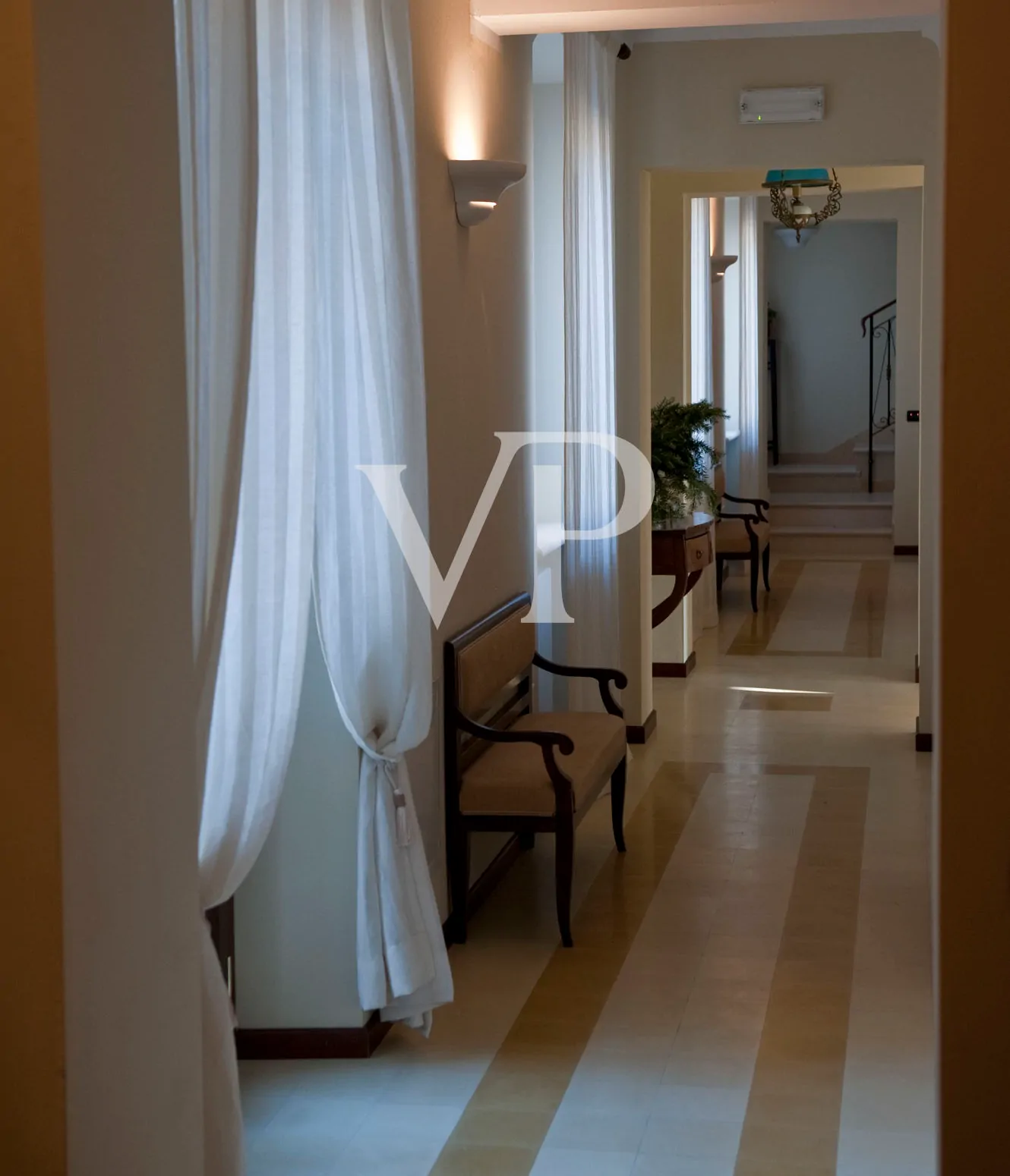 Freistehende Villa + B&B in Costermano del Garda