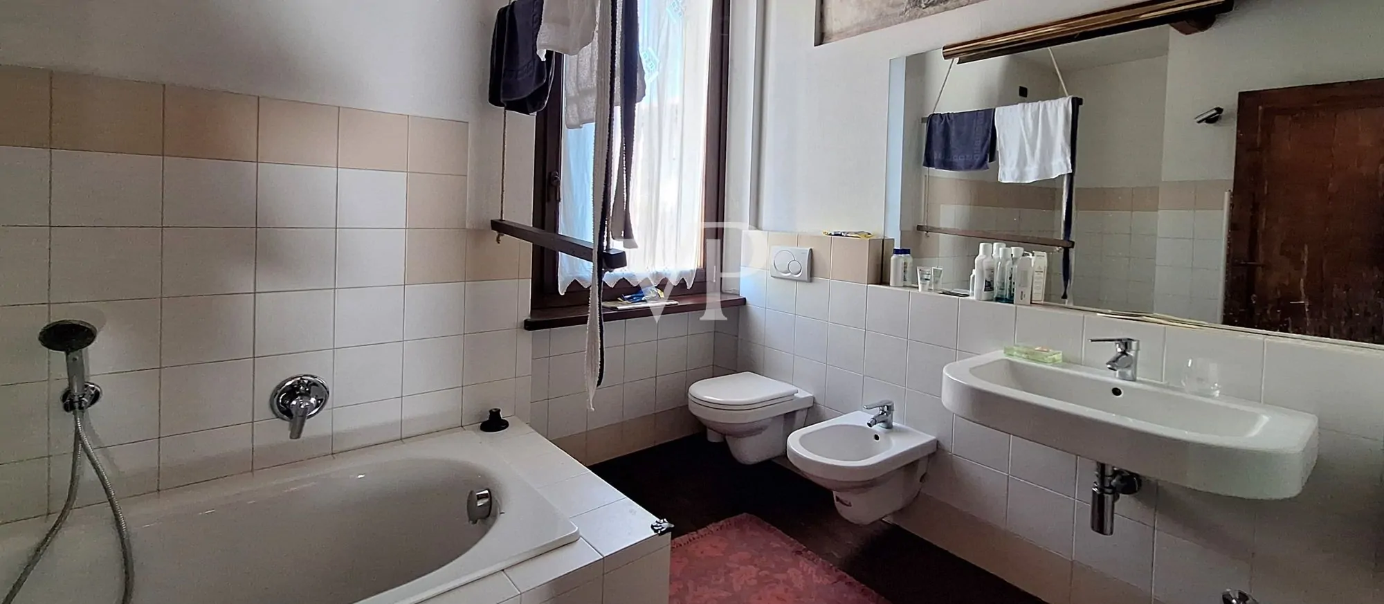 Freistehende Villa + B&B in Costermano del Garda