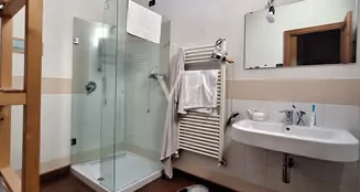 von_poll_real_estate_property_IT254152293_image_23