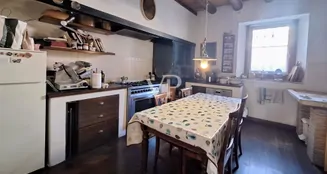 von_poll_real_estate_property_IT254152293_image_12