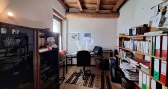 von_poll_real_estate_property_IT254152293_image_19