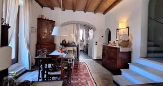 von_poll_real_estate_property_IT254152293_image_11