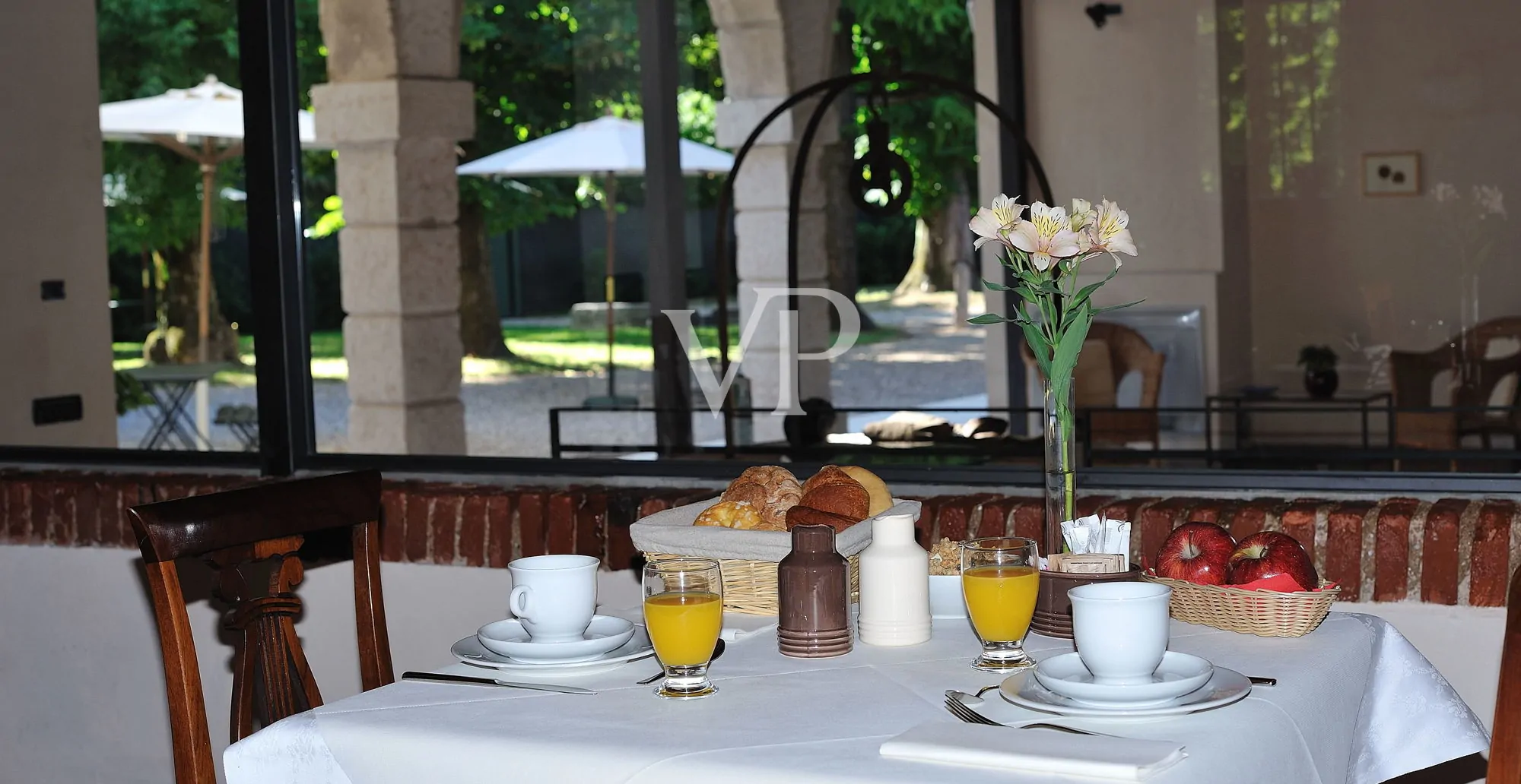 Freistehende Villa + B&B in Costermano del Garda