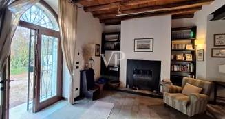 von_poll_real_estate_property_IT254152293_image_8