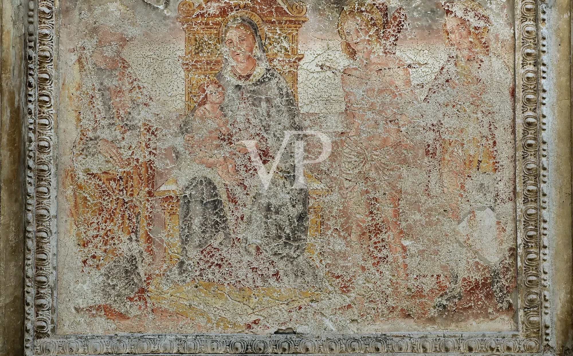 Denkmalgeschütztes Gebäude im Herzen von Salò