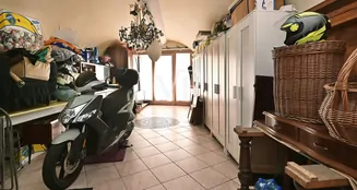 von_poll_real_estate_property_IT254922301_image_26