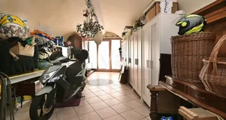 von_poll_real_estate_property_IT254922301_image_26