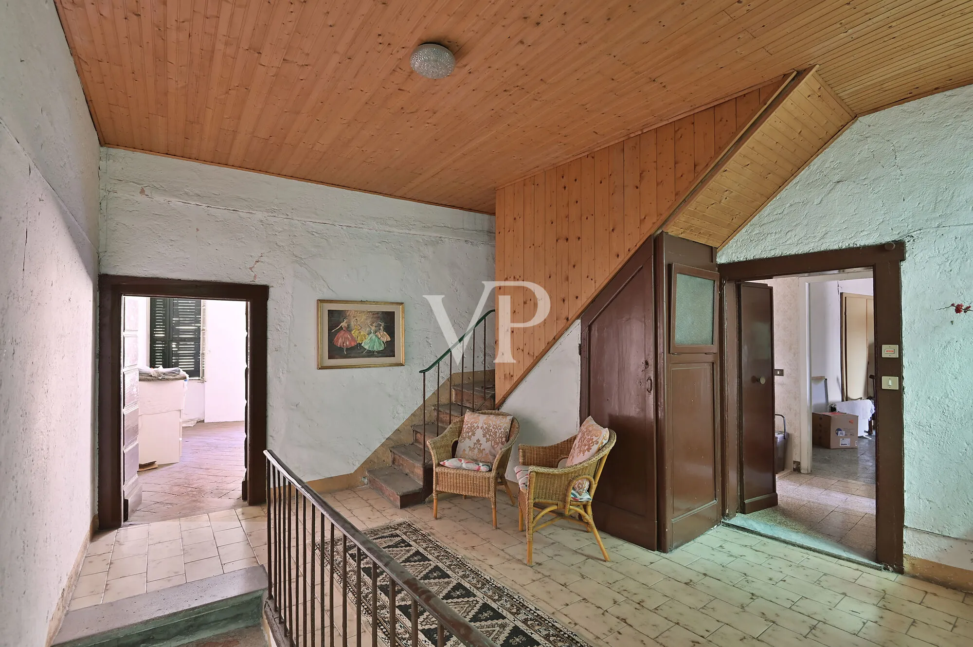 Palazzo storico terra-cielo nel cuore di Salò