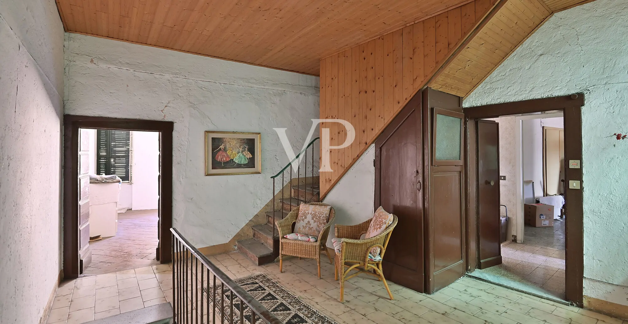 Denkmalgeschütztes Gebäude im Herzen von Salò