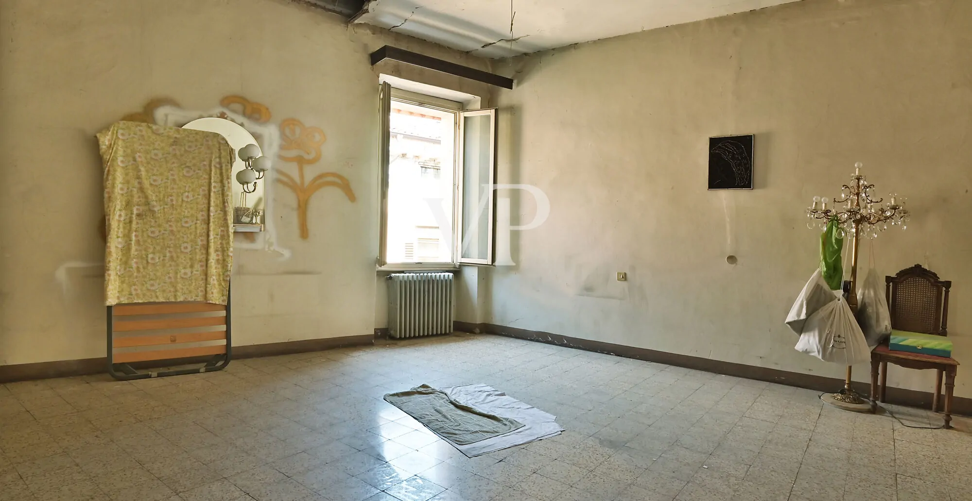 Denkmalgeschütztes Gebäude im Herzen von Salò