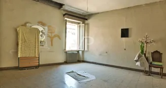 von_poll_real_estate_property_IT254922301_image_24