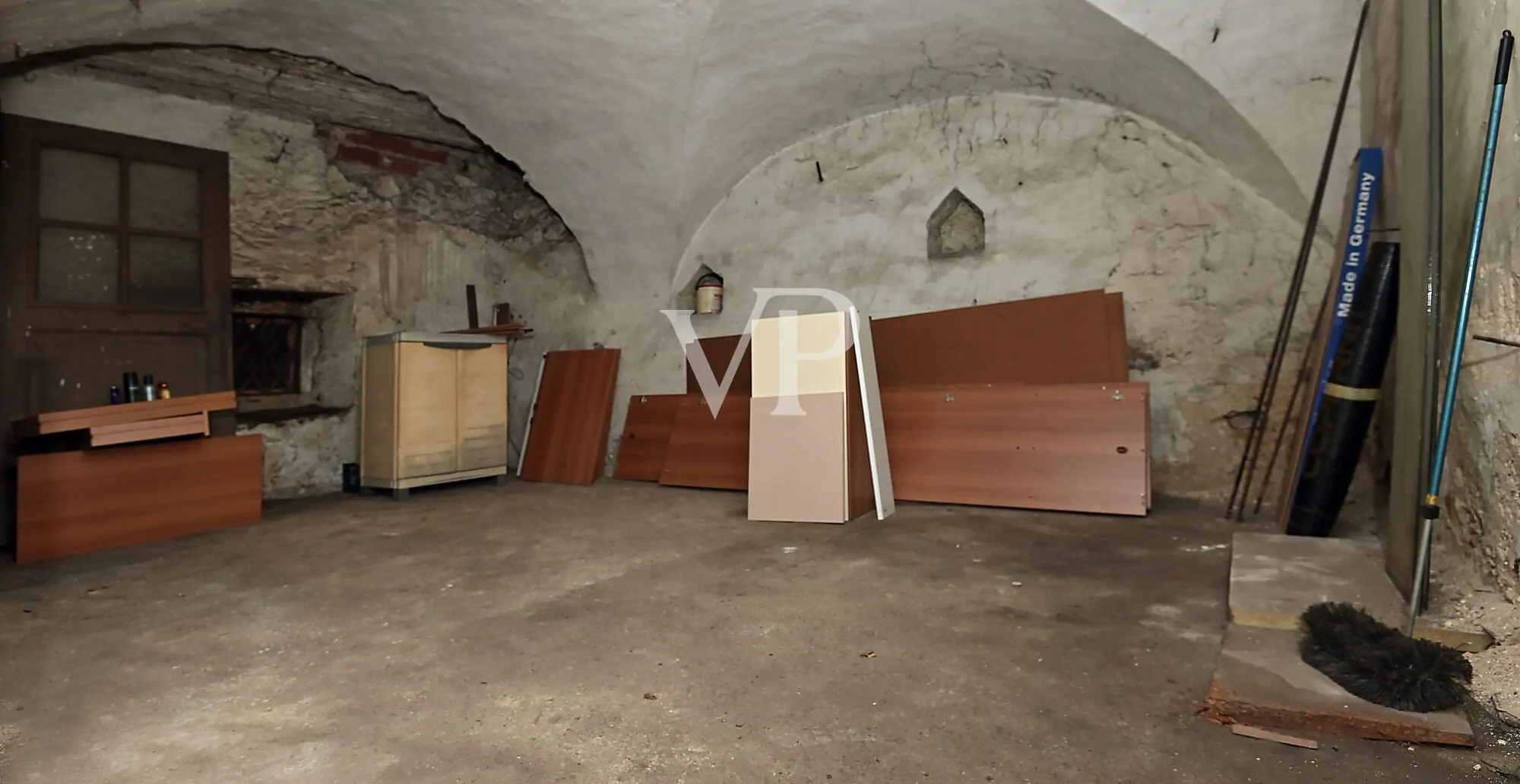 Denkmalgeschütztes Gebäude im Herzen von Salò