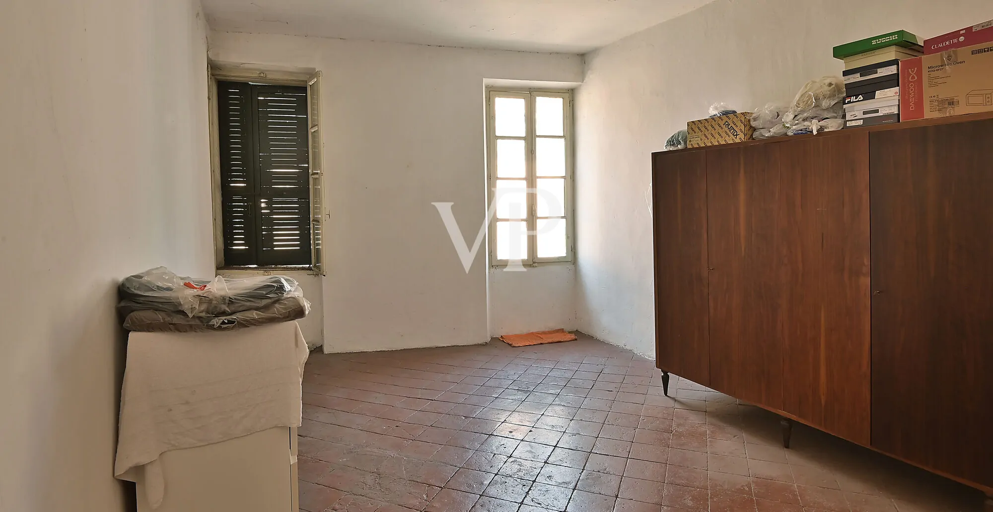 Denkmalgeschütztes Gebäude im Herzen von Salò