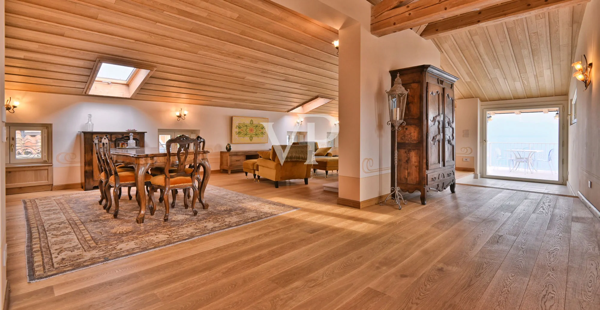 Penthouse im Herzen von Gargnano, Terrasse mit herrlichem Seeblick