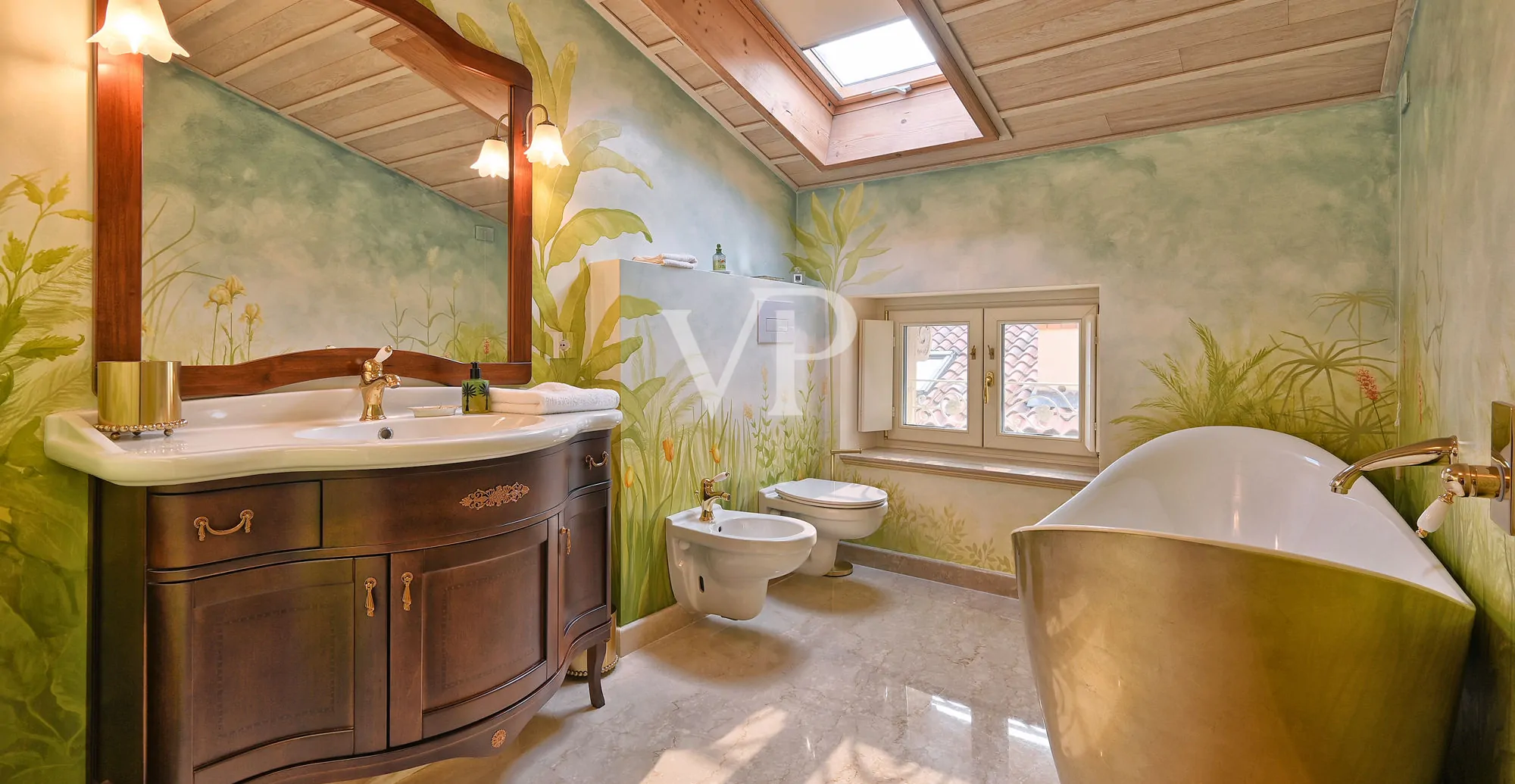 Penthouse im Herzen von Gargnano, Terrasse mit herrlichem Seeblick