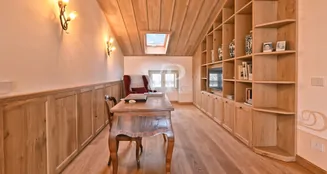 von_poll_real_estate_property_IT252942318_image_13