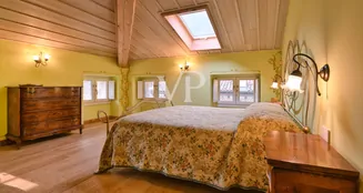 von_poll_real_estate_property_IT252942318_image_16