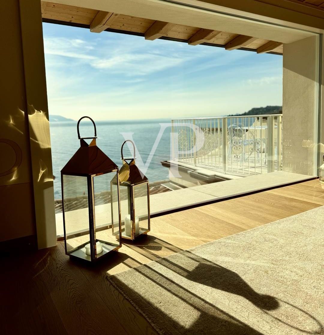 Ático en el corazón de Gargnano, terraza con vistas al lago