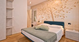 von_poll_real_estate_property_IT252942319_image_14