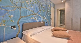von_poll_real_estate_property_IT252942319_image_12