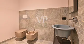 von_poll_real_estate_property_IT252942319_image_18