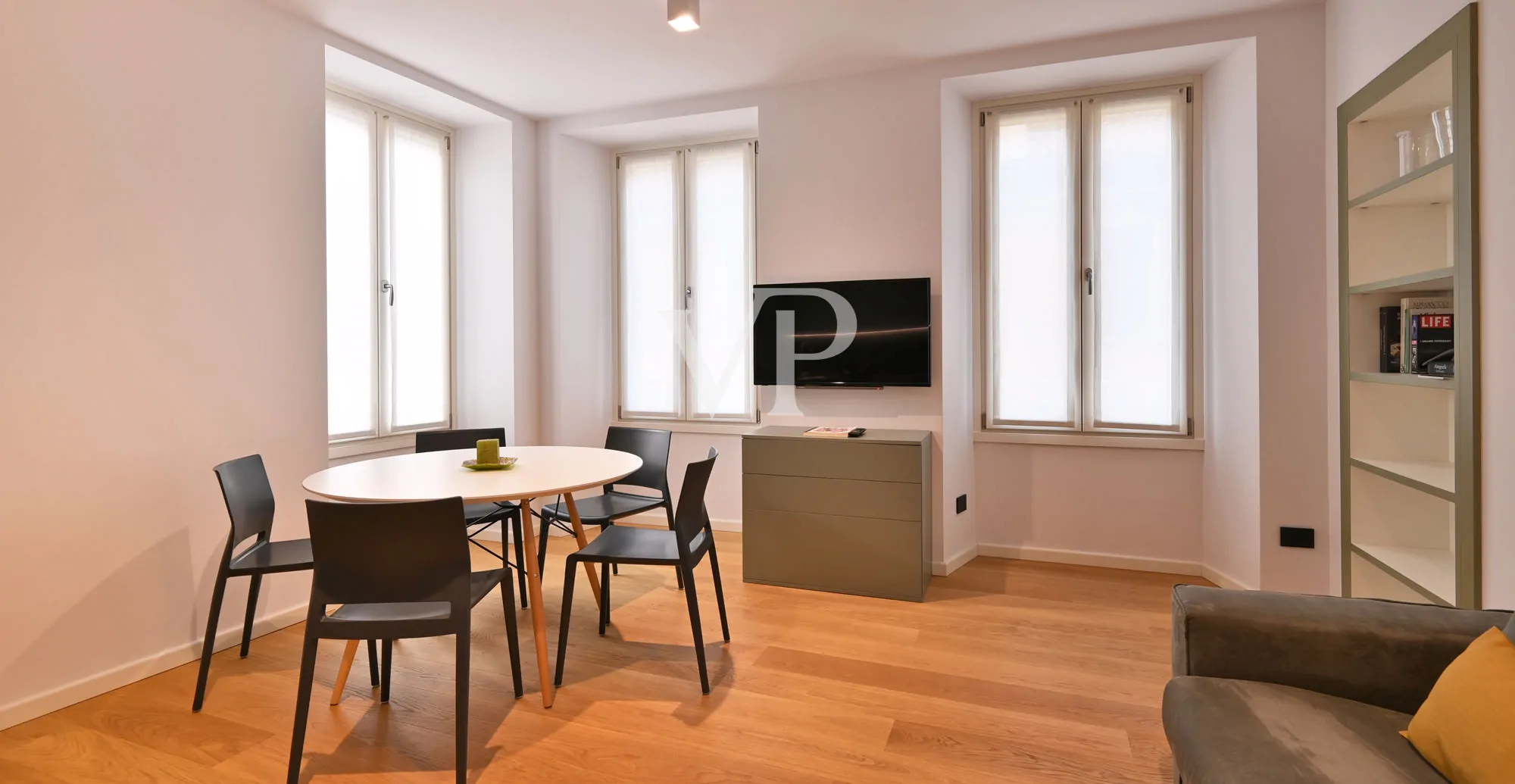 Small jewel on the lakefront of Gargnano